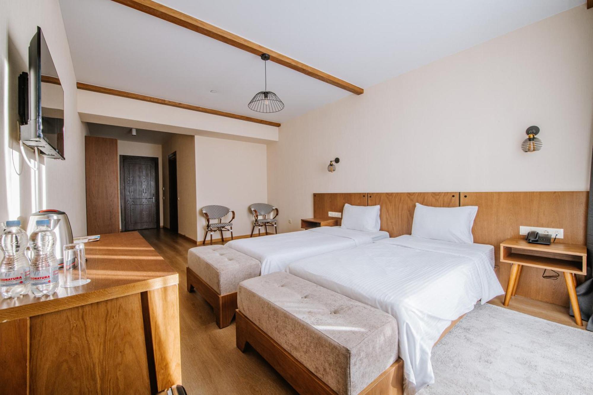 Gudauri Inn Room photo